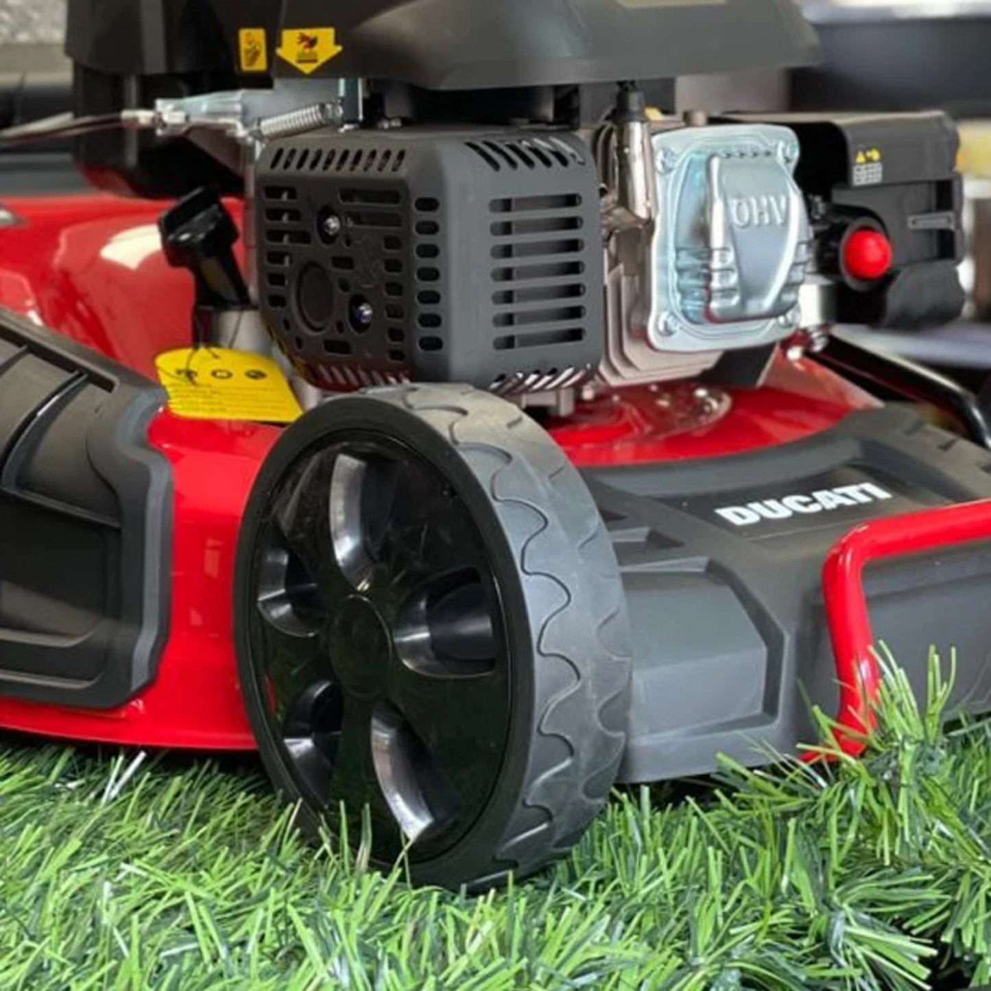 Cortacesped Ducati Dlm5600e c/arranque Electrico 7.5hp
